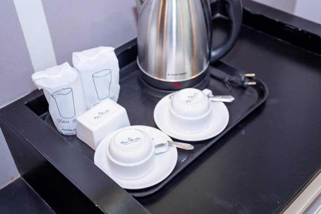 סופאן בורי Capital O 75514 Vasidtee City Hotel מראה חיצוני תמונה