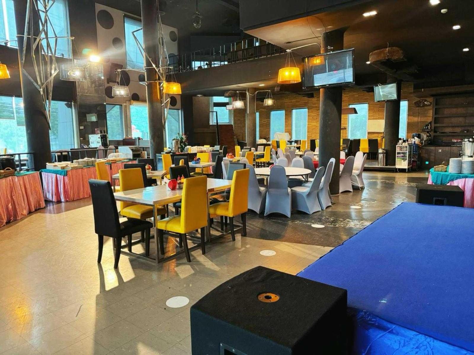 סופאן בורי Capital O 75514 Vasidtee City Hotel מראה חיצוני תמונה